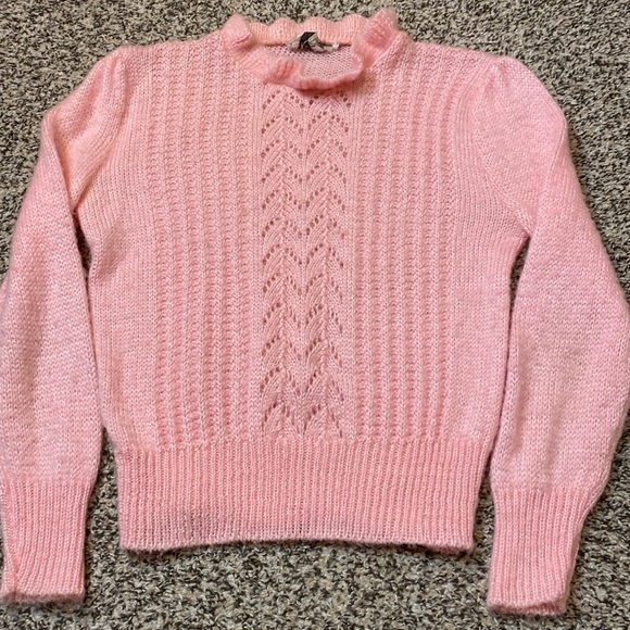 VINTAGE David Brett Pink Knit Sweater with Ruffle Neckline - Picture 2 of 6